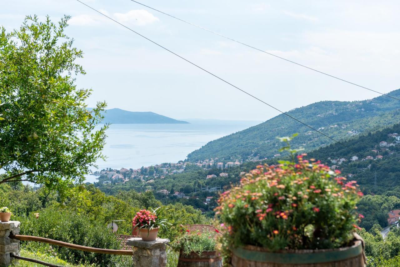 Sea View Apartment With Garden Near Opatija Veprinac Exterior foto
